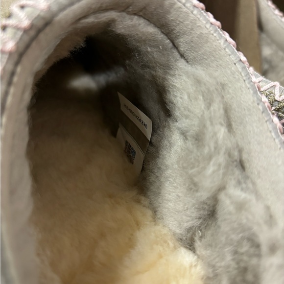 Ugg Tasman Slipper Goat NWT Women Size 6-11 authentic RARE NIB Shoes - Picture 8 of 16